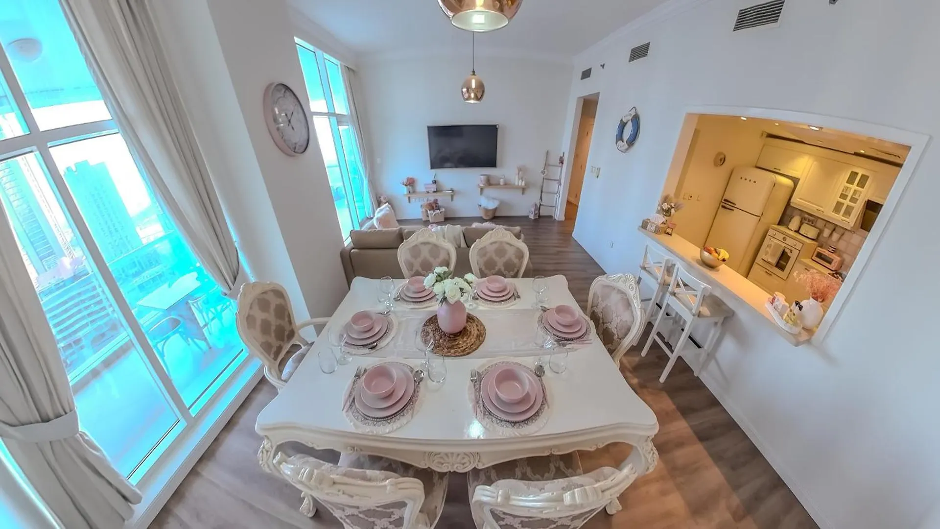 Elegant 2 Bedroom Apartment In Dubai Marina- Just 1 Min Walk From Jbr Beach