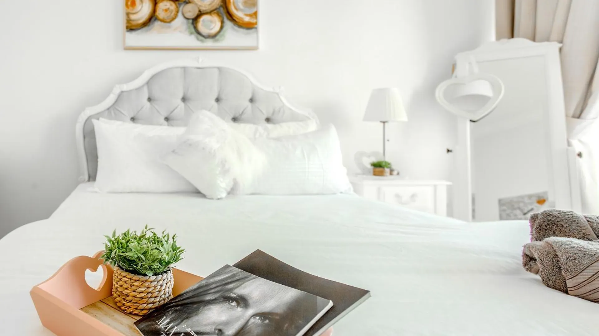 Elegant 2 Bedroom Apartment In Dubai Marina- Just 1 Min Walk From Jbr Beach