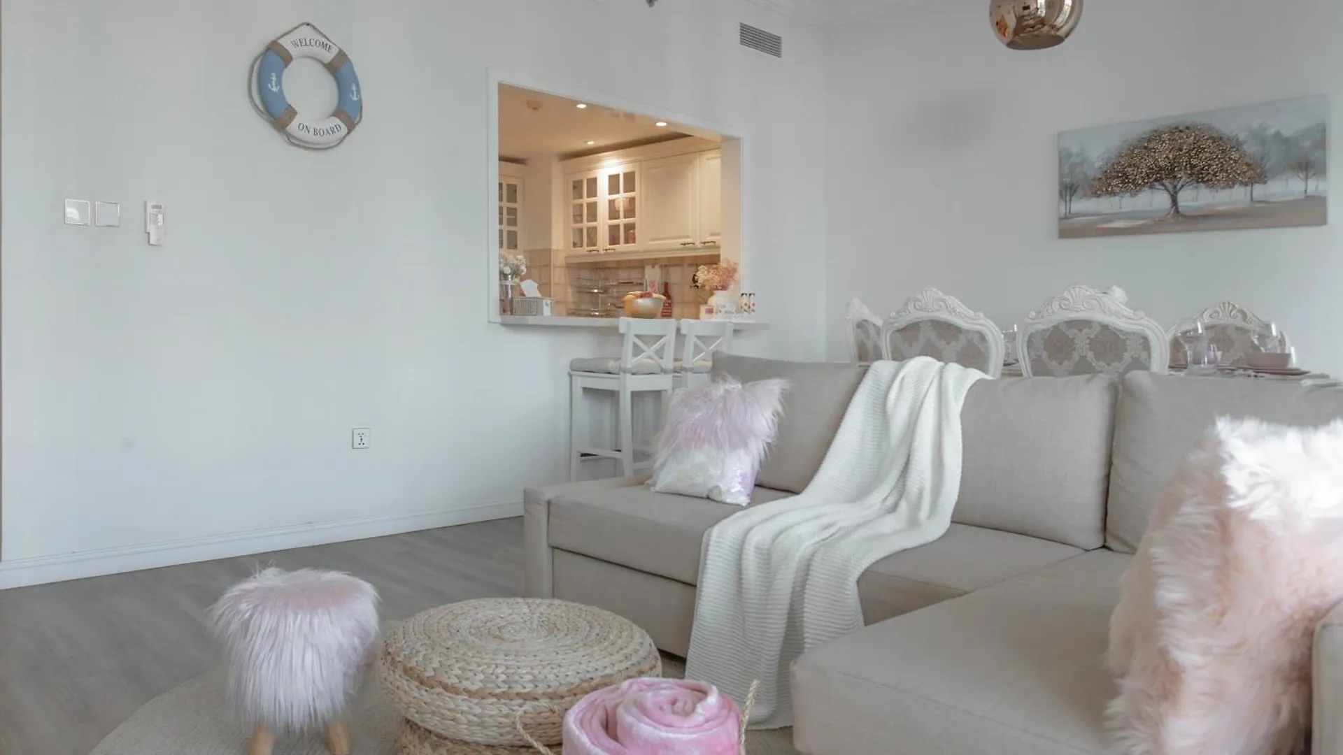 Elegant 2 Bedroom Apartment In Dubai Marina- Just 1 Min Walk From Jbr Beach