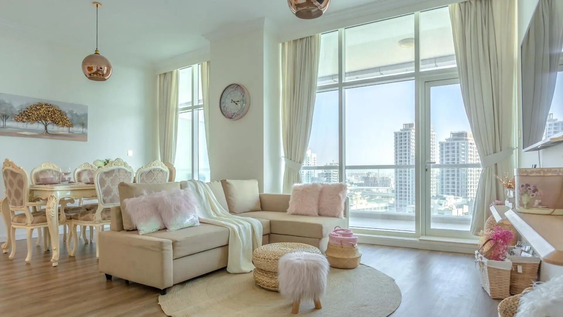 Elegant 2 Bedroom Apartment In Dubai Marina- Just 1 Min Walk From Jbr Beach